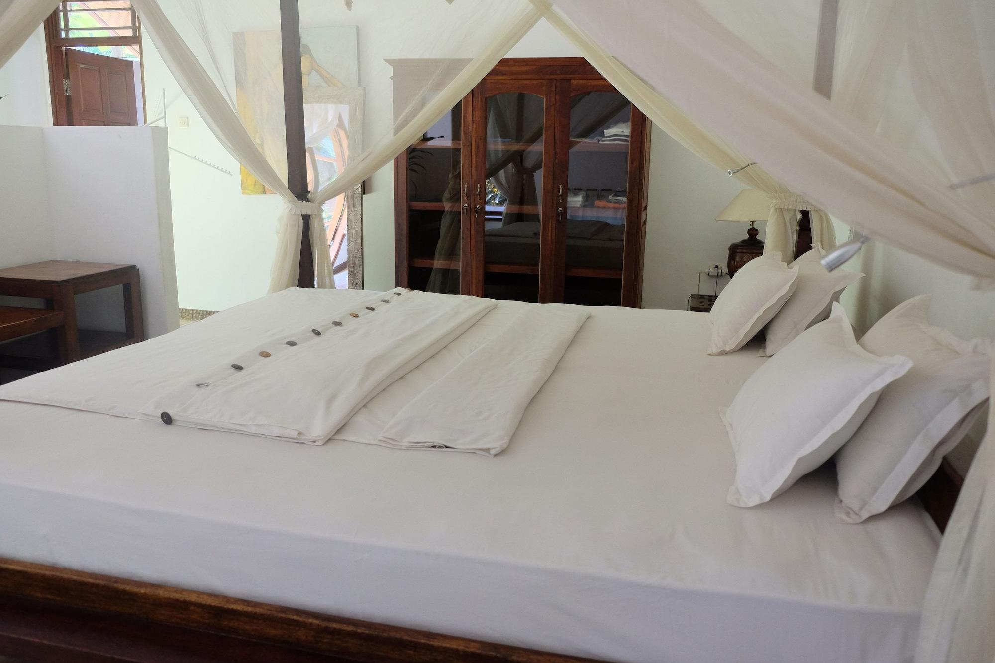 Villa Boreh Beach Resort And Spa Tejakula Exterior photo
