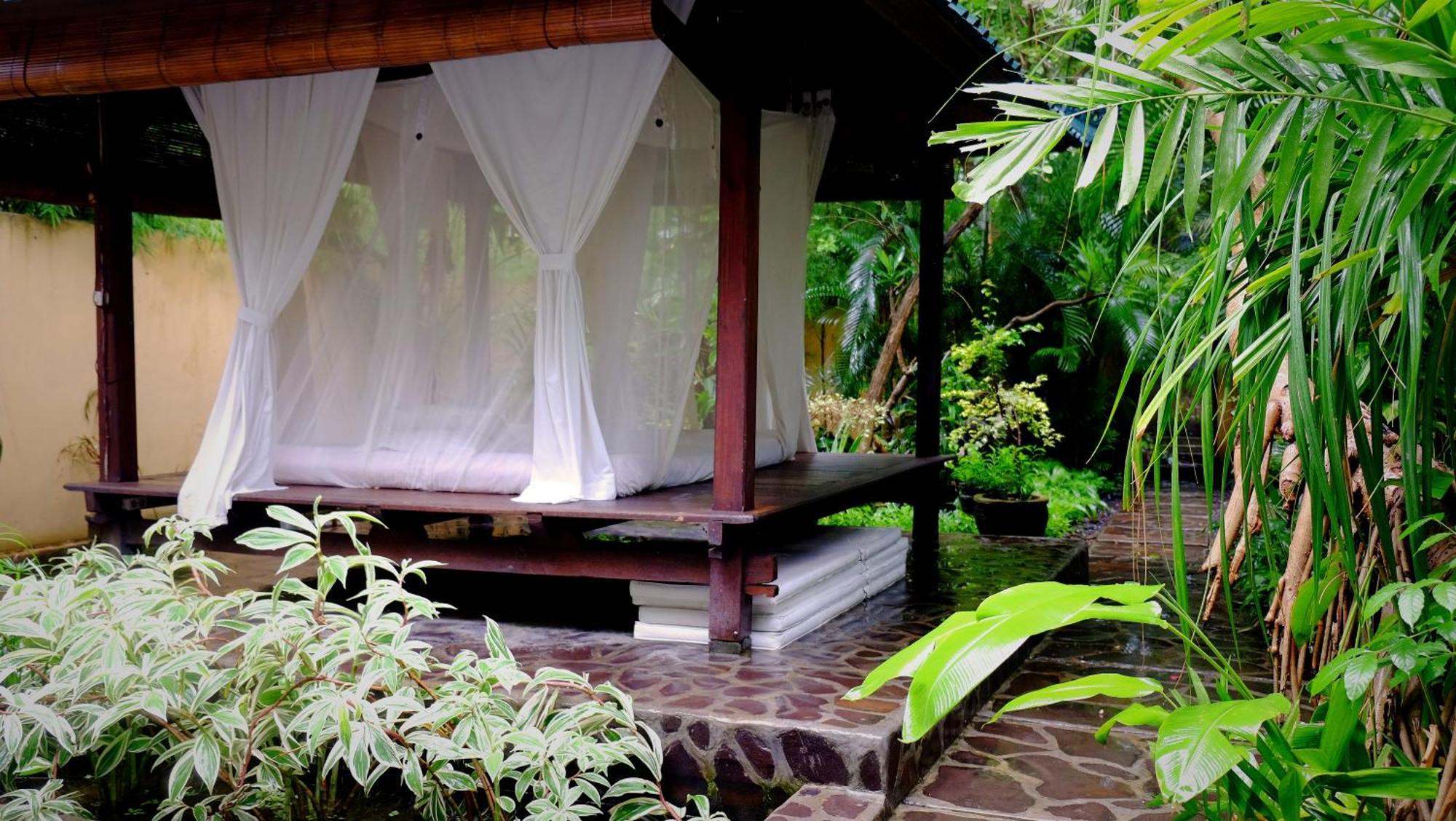 Villa Boreh Beach Resort And Spa Tejakula Room photo